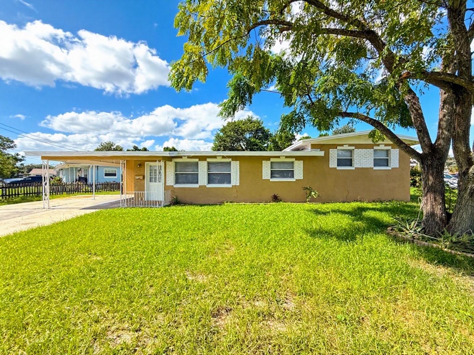 1314 HIALEAH DR Property Photo 1