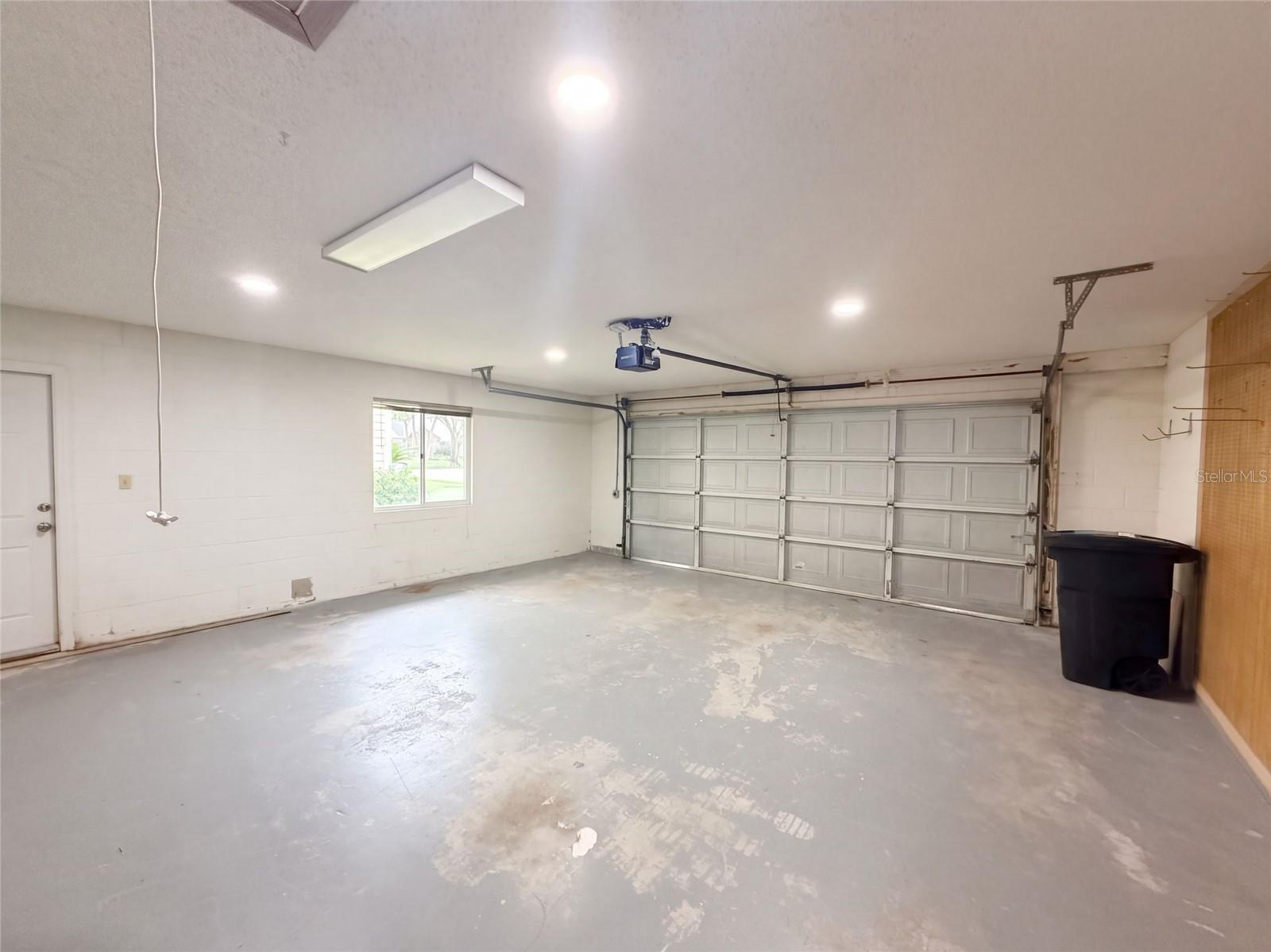 455 Longmeadow Ln Property Photo 27