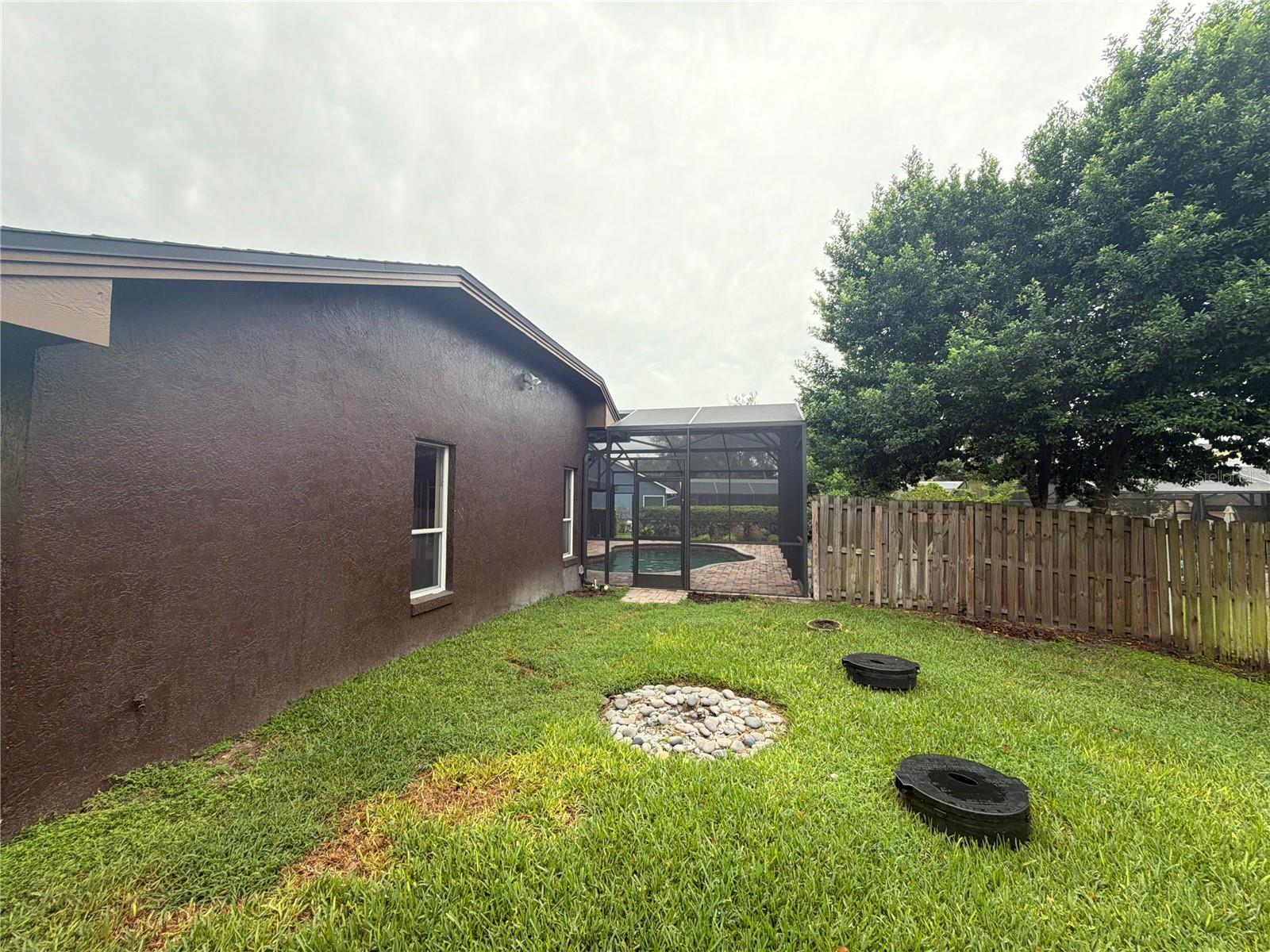 455 Longmeadow Ln Property Photo 29