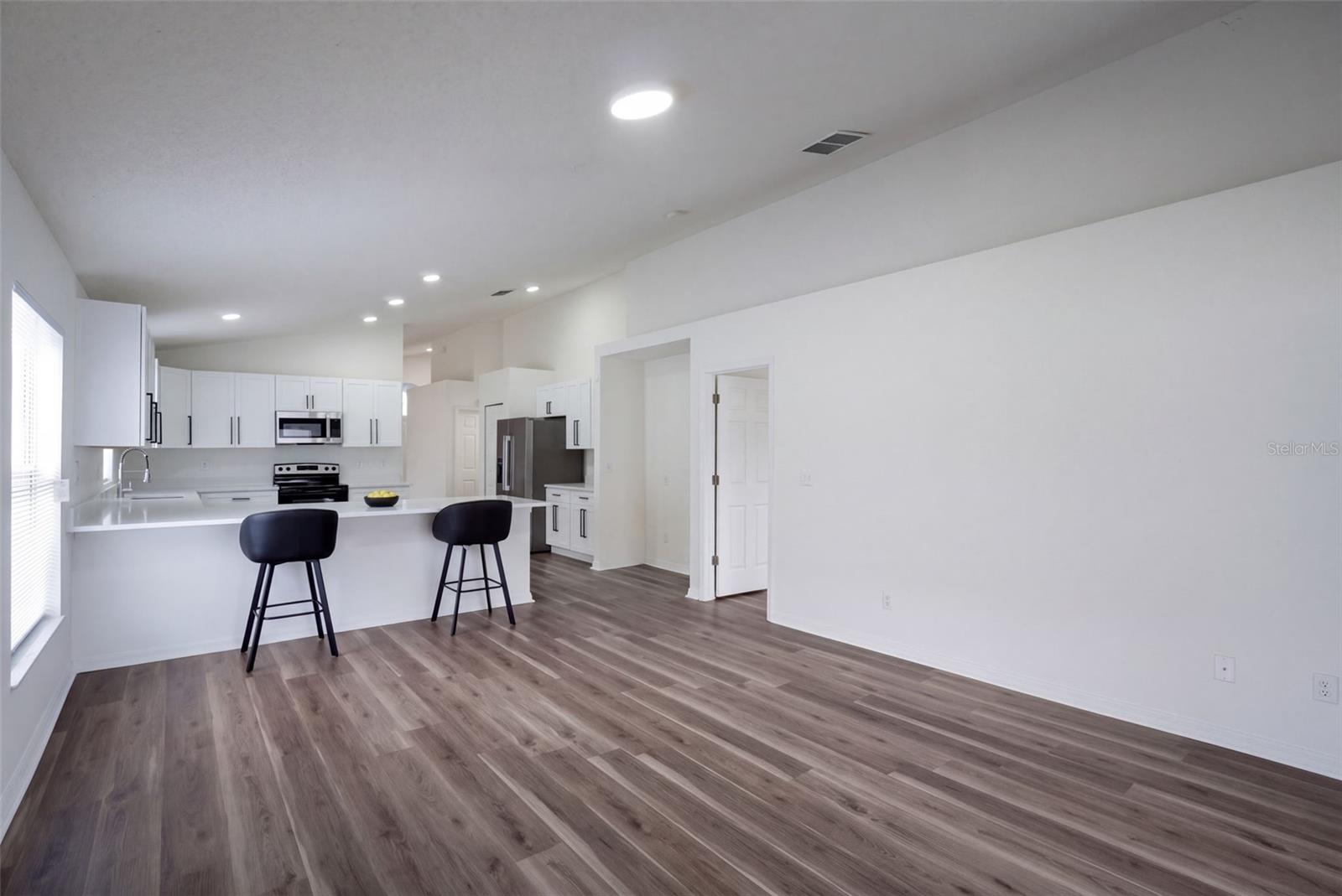 127 Aberdeen St Property Photo 16