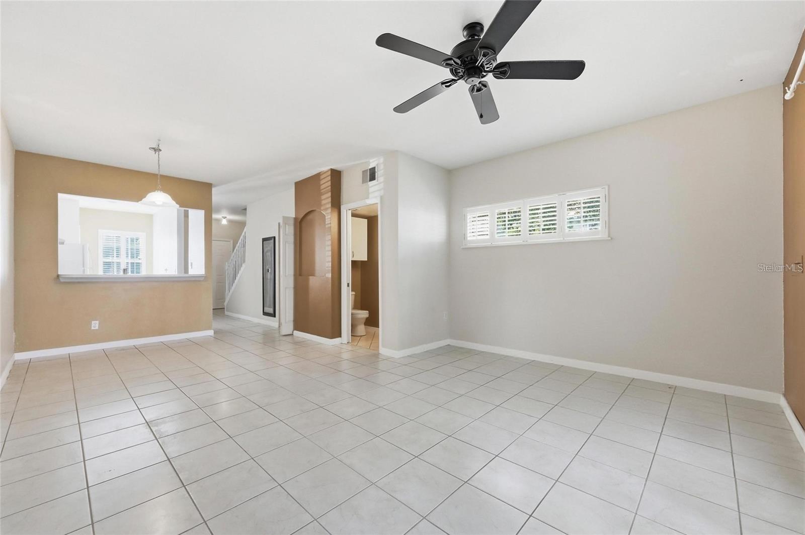 6998 Woodlake Dr Property Photo 10