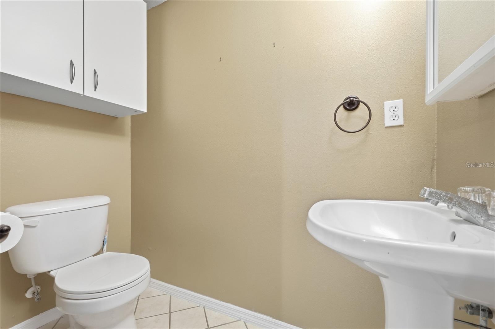 6998 Woodlake Dr Property Photo 13