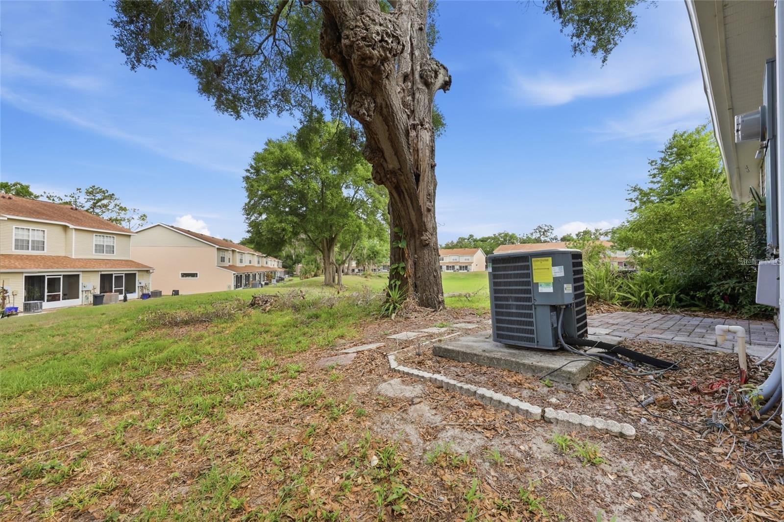 6998 Woodlake Dr Property Photo 28