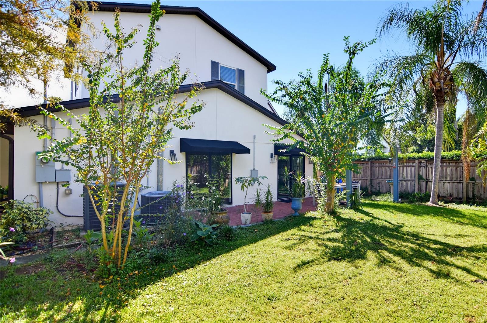 1611 Chestnut Ave Property Photo 47
