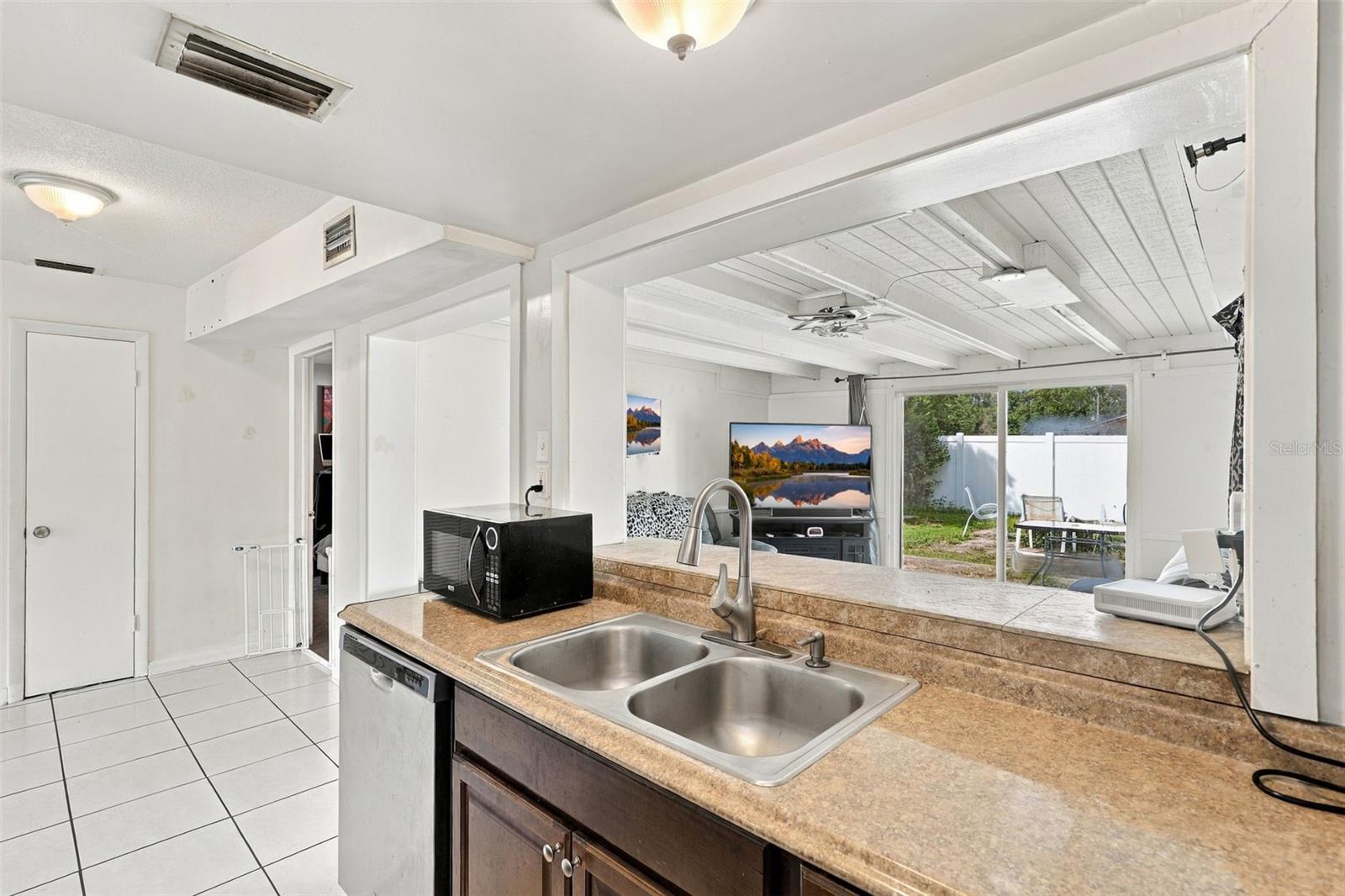 631 Jasmine Rd Property Photo 15