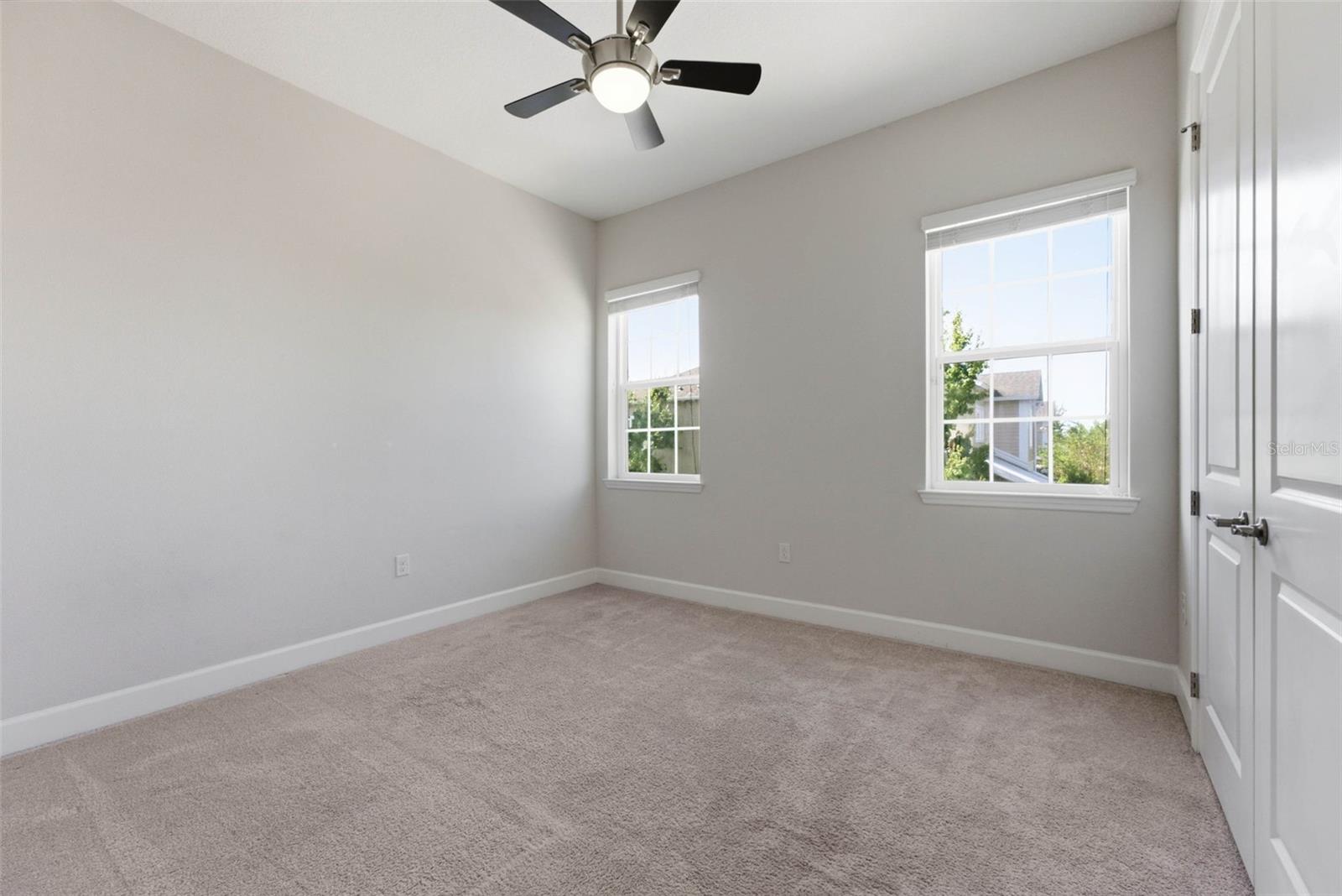 9025 Laureate Blvd Property Photo 8
