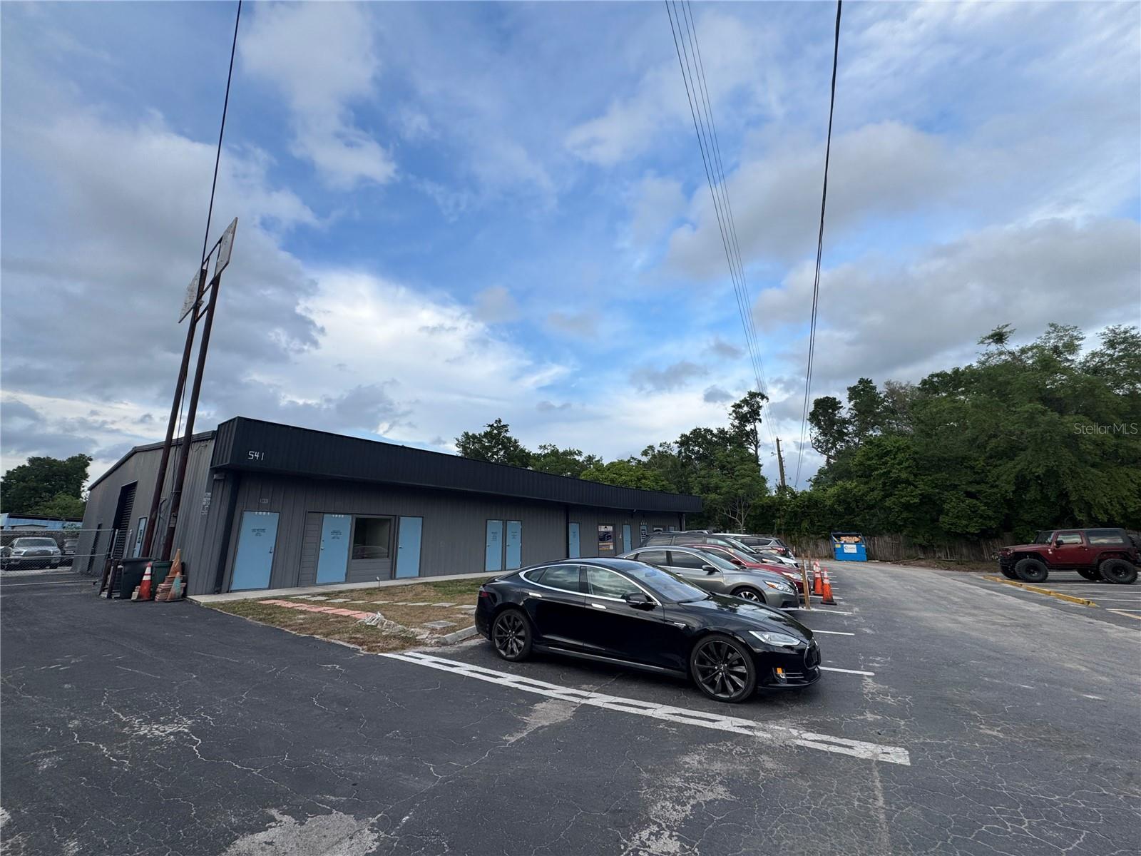 541 N Us Highway 17 92 Property Photo 1