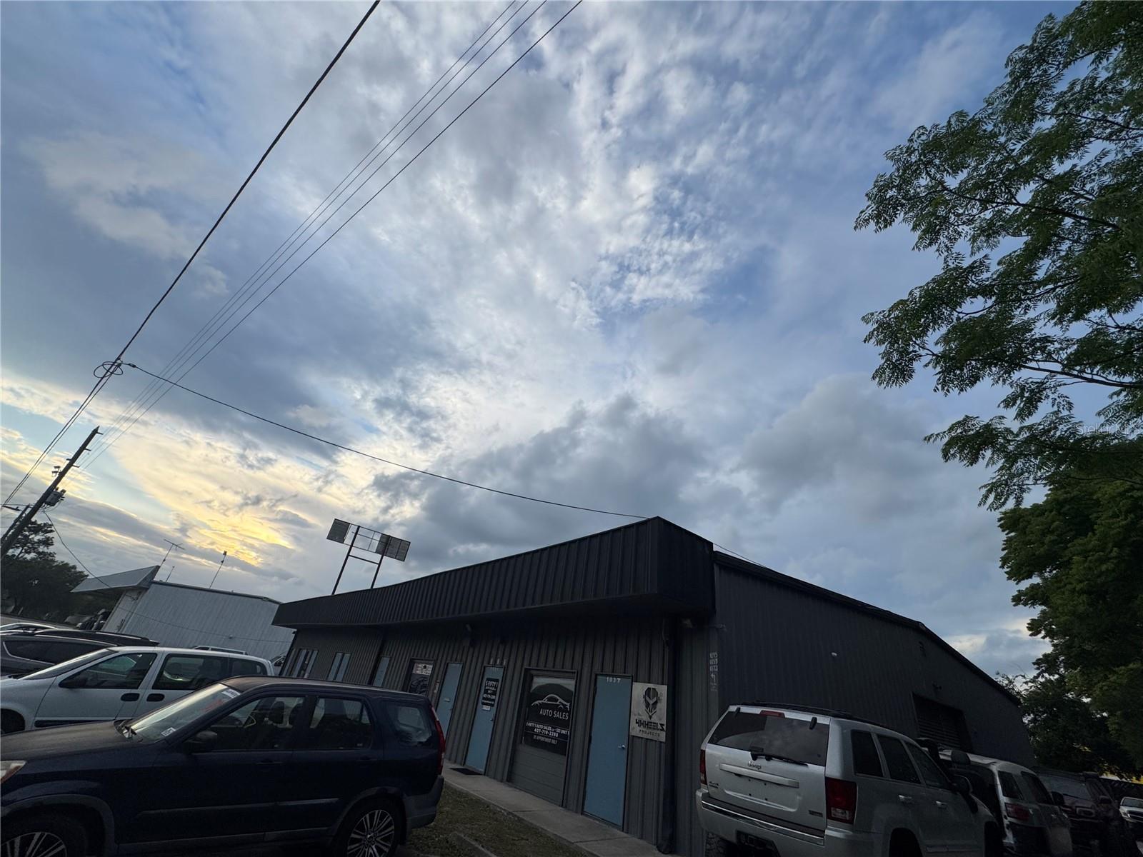 541 N Us Highway 17 92 Property Photo 4