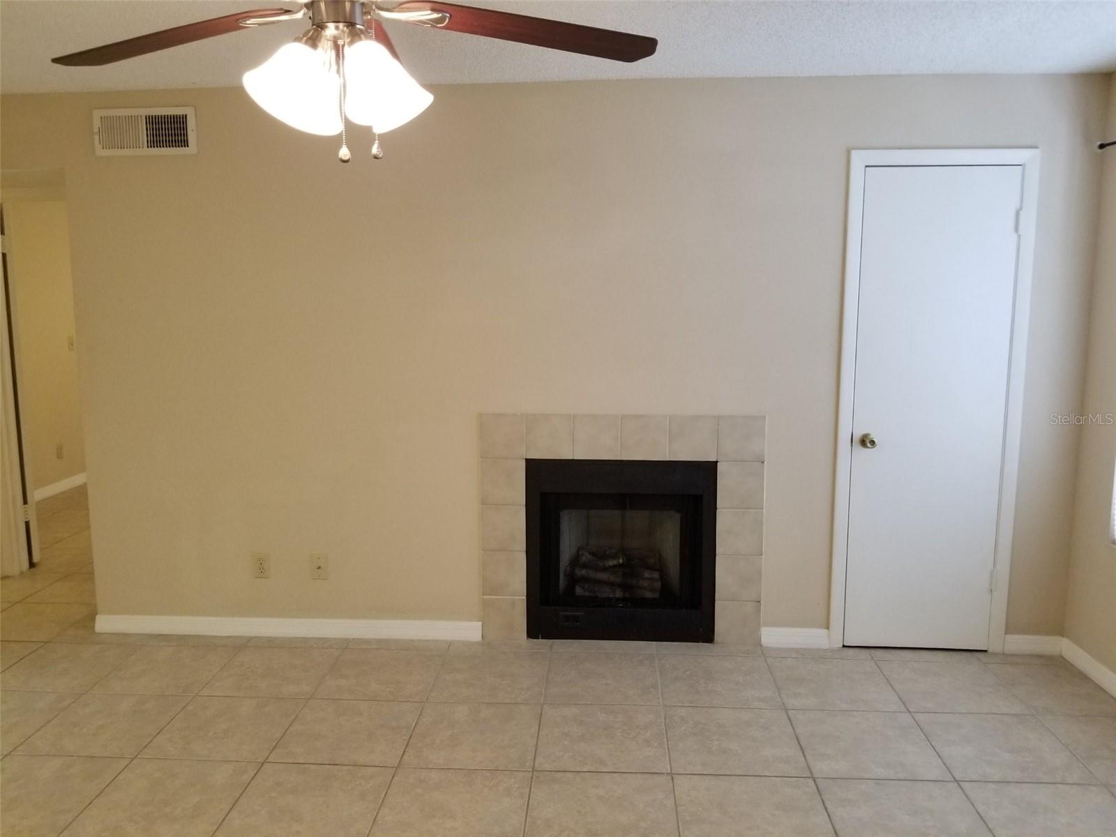 420 Forestway Cir #207 Property Photo 10