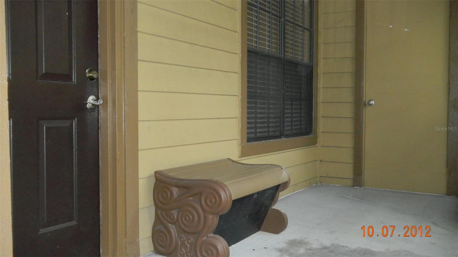 360 Lakepointe Dr #202 Property Photo 22