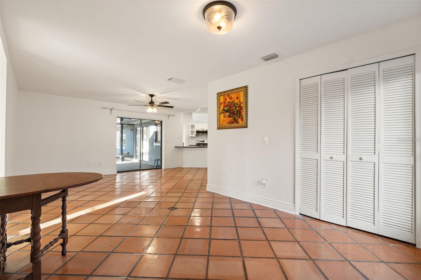 5125 Formby Dr Property Photo 11