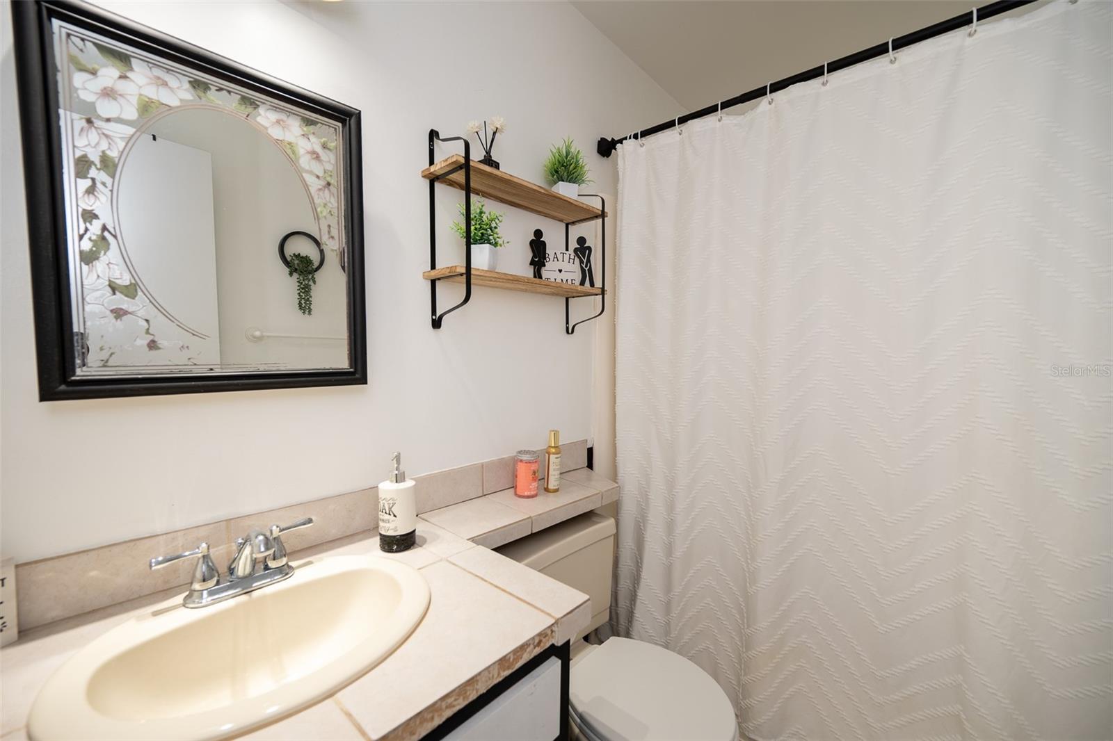 1327 Waterview Blvd E Property Photo 9