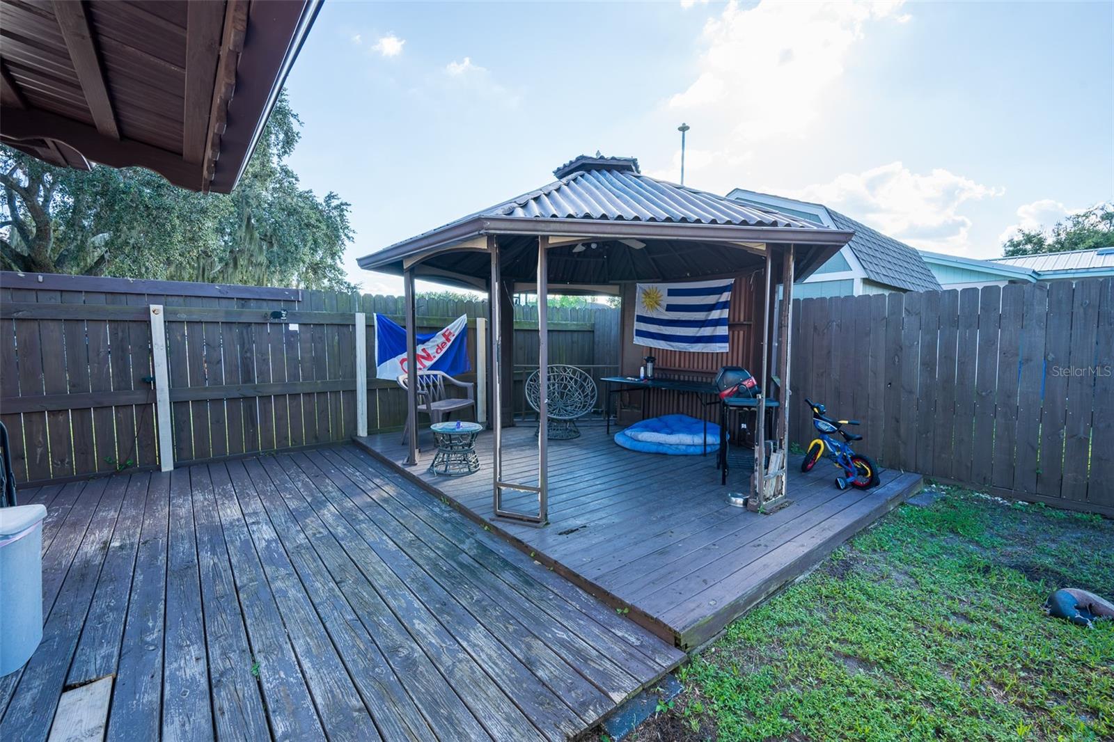 1327 Waterview Blvd E Property Photo 45