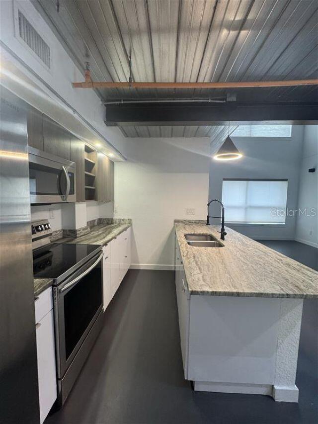 1603 Woodward St #18 Property Photo 11