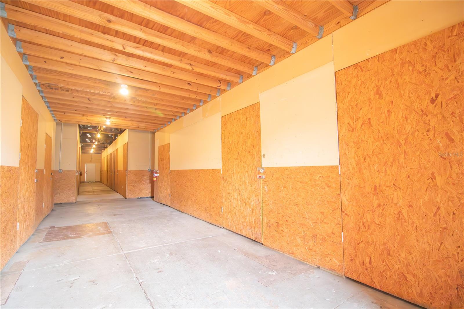 1002 Tropic St Property Photo 13