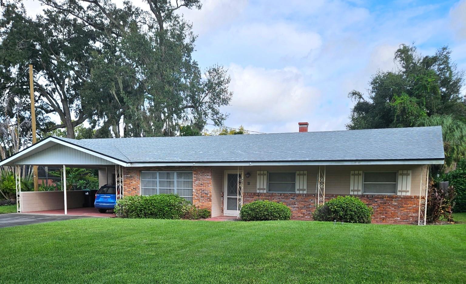 1209 Ridgecrest Rd Property Photo