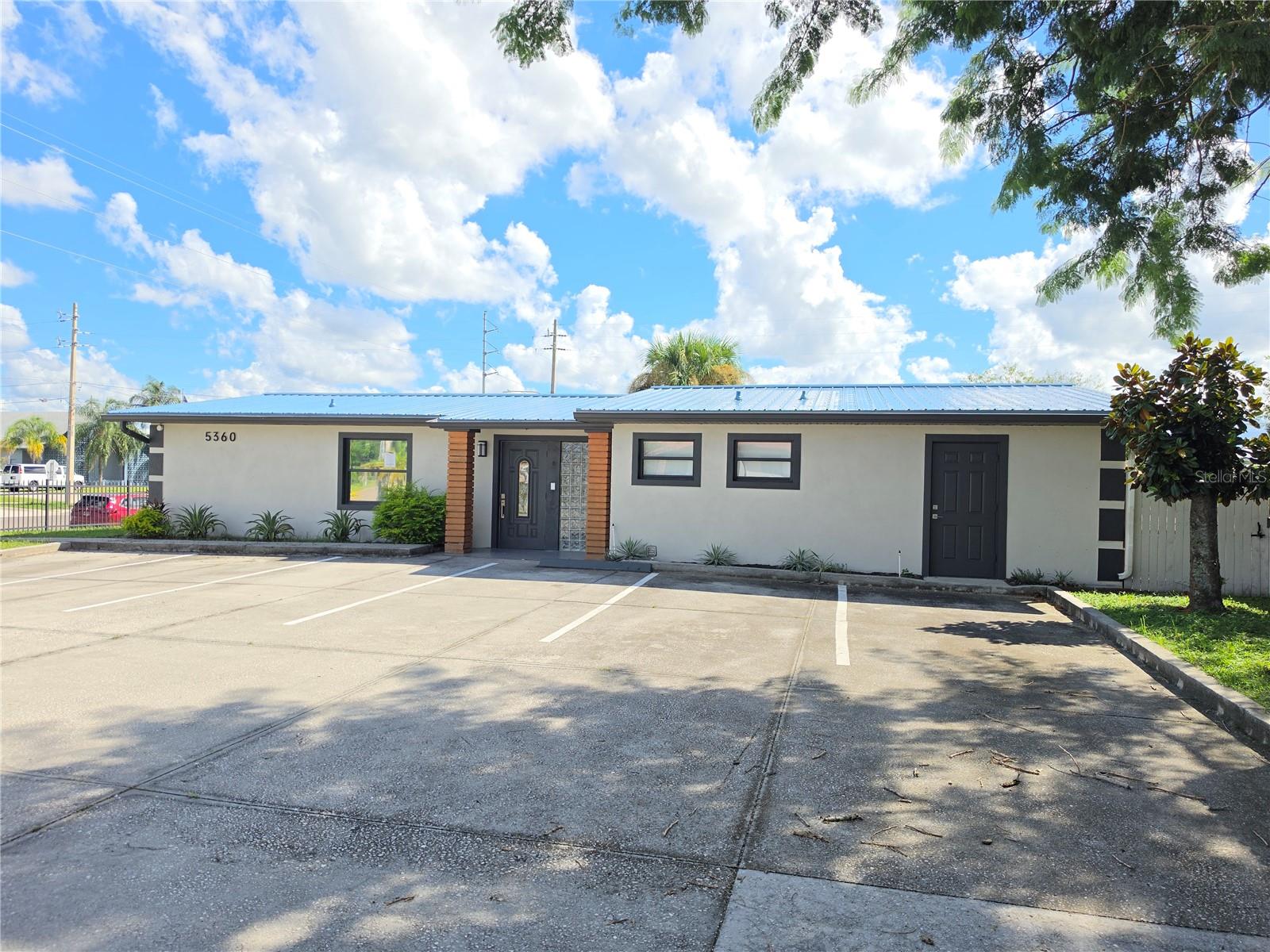 5350 Curry Ford Rd #building 2 Property Photo 1
