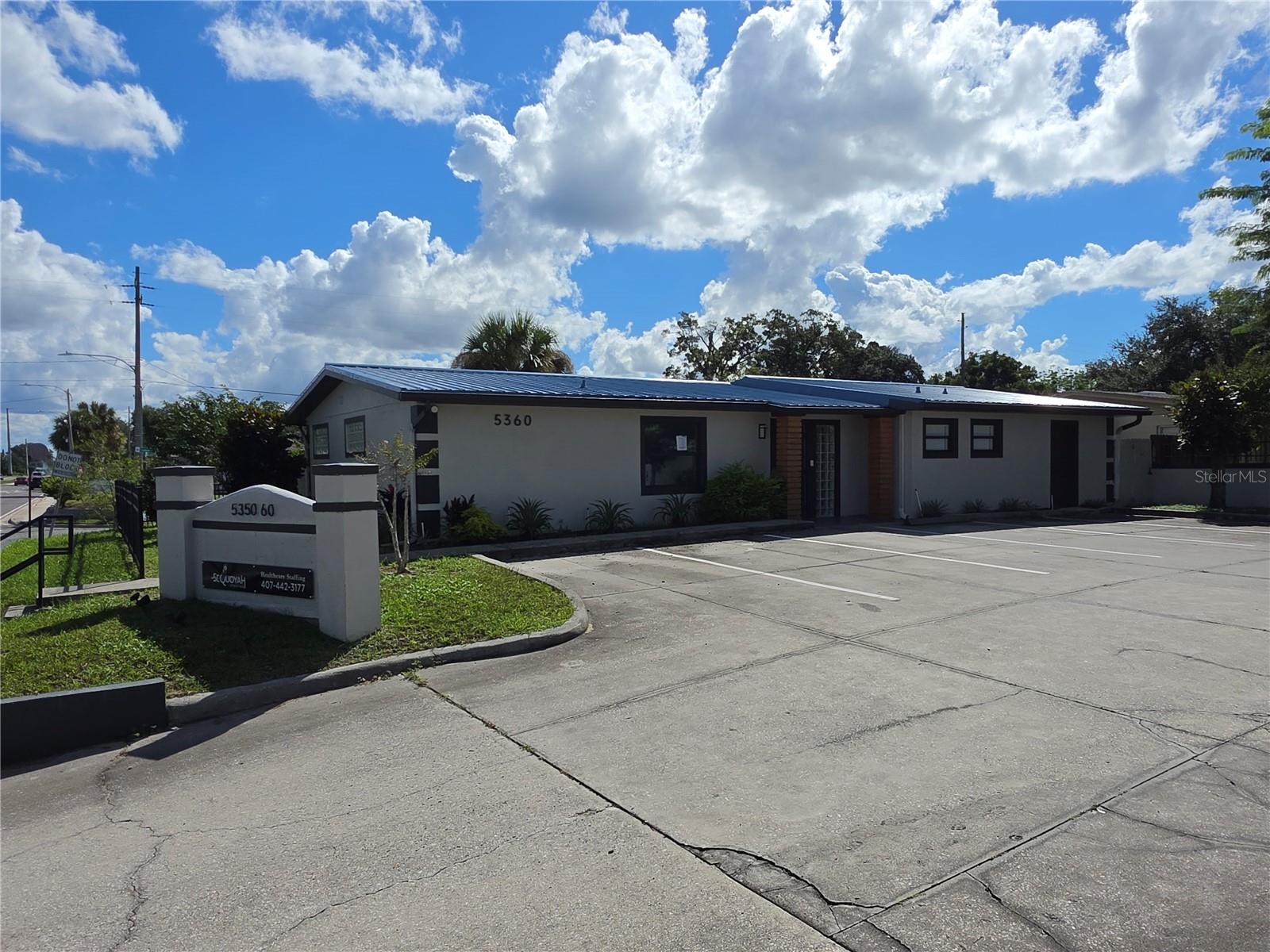 5350 Curry Ford Rd #building 2 Property Photo 2
