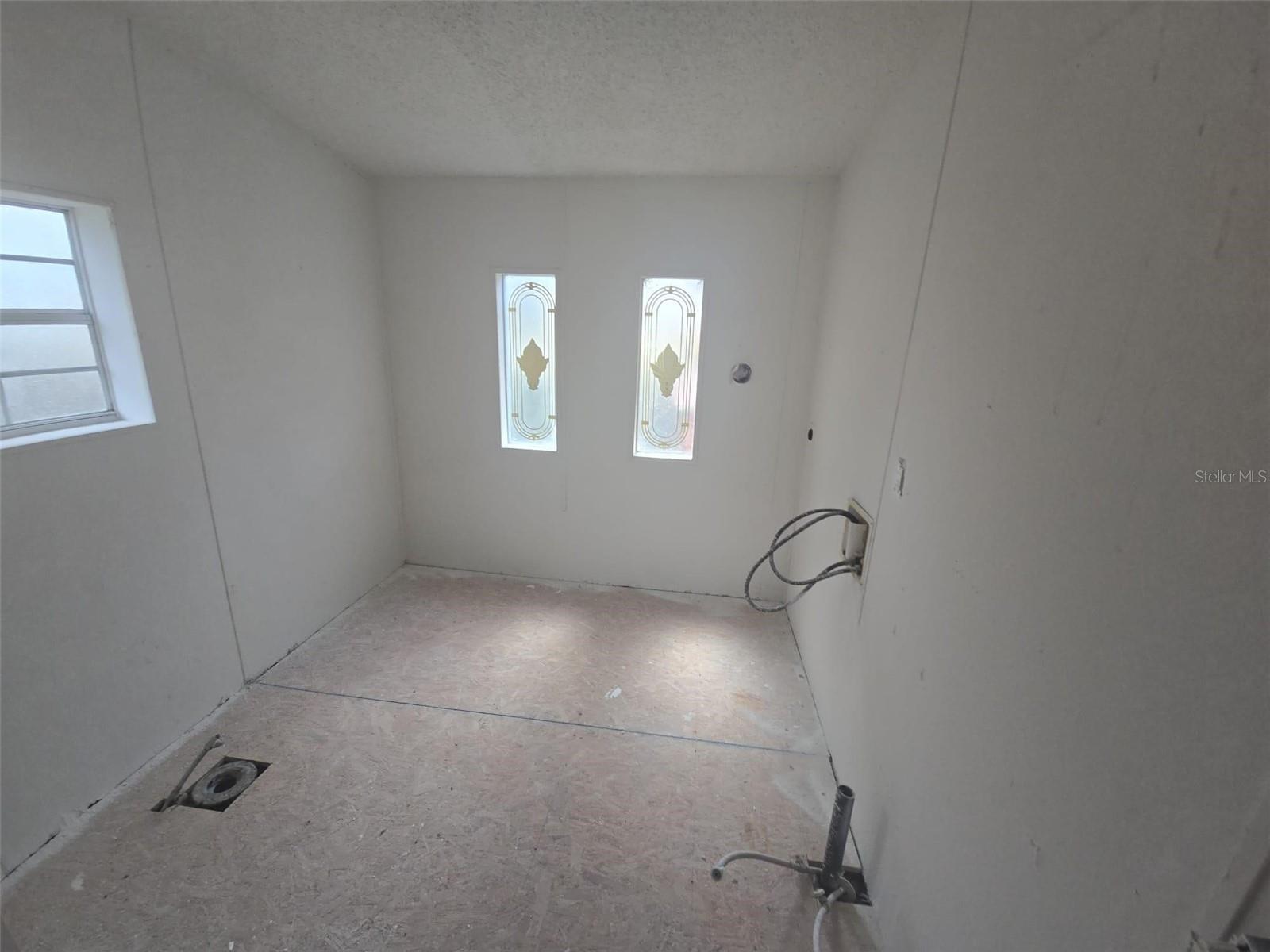 10012 Indiana St Property Photo 10