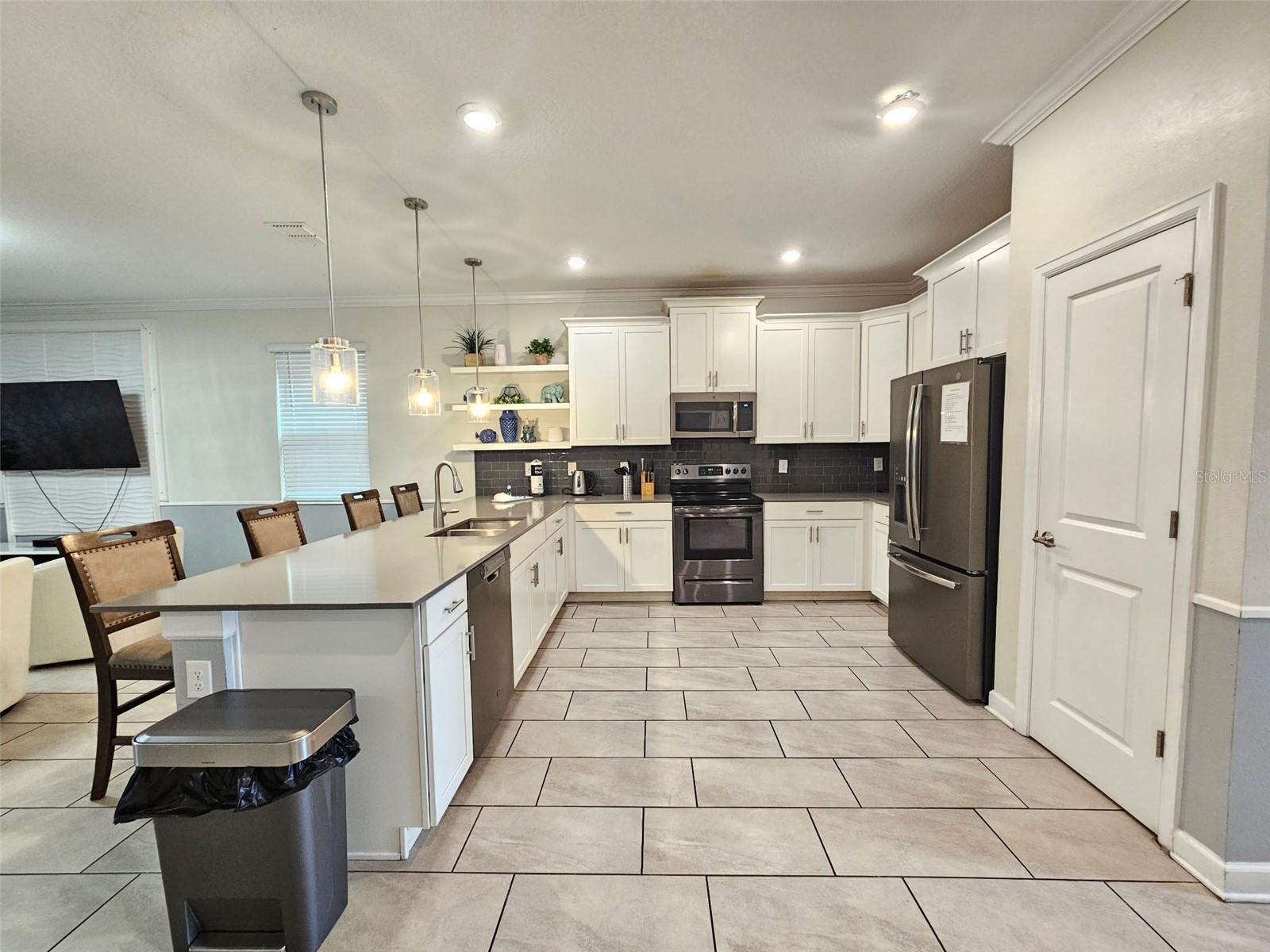4557 Target Blvd Property Photo 8