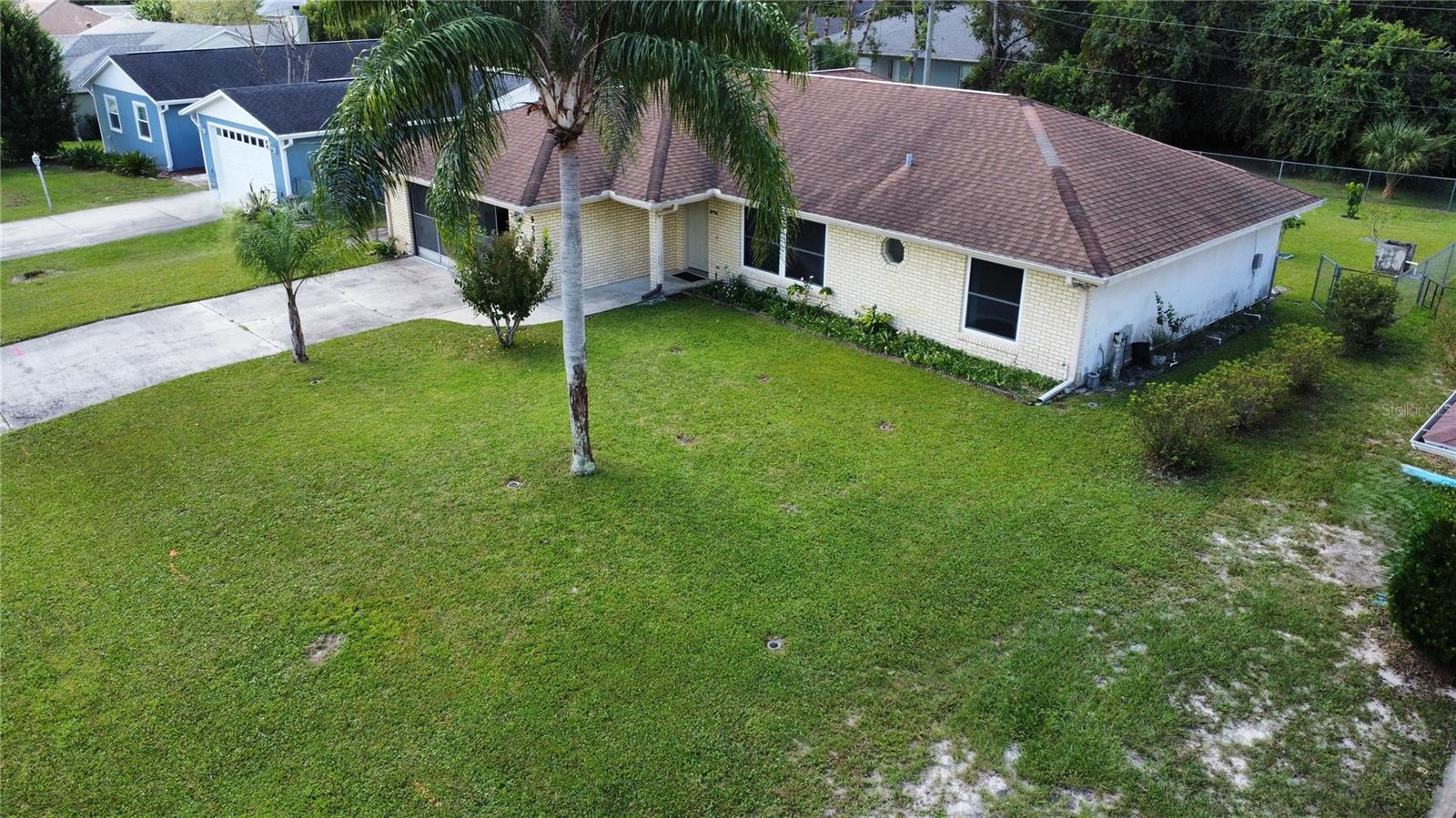 1954 Tilburg Ave Property Photo 3