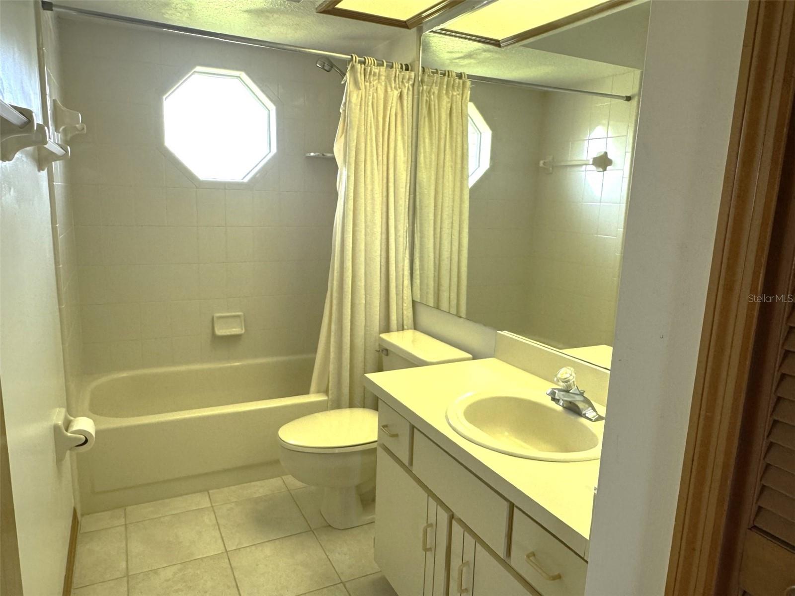 1954 Tilburg Ave Property Photo 11