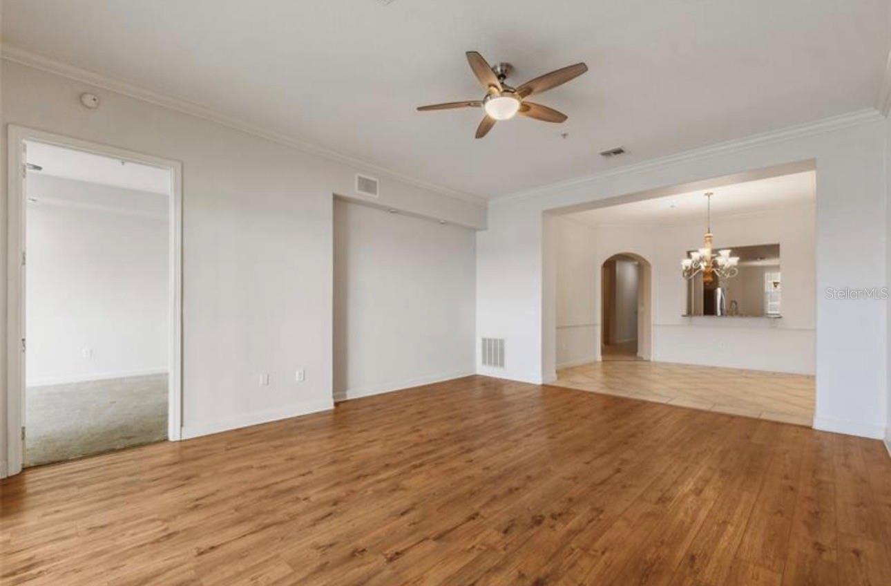8743 The Esplanade #29 Property Photo 9