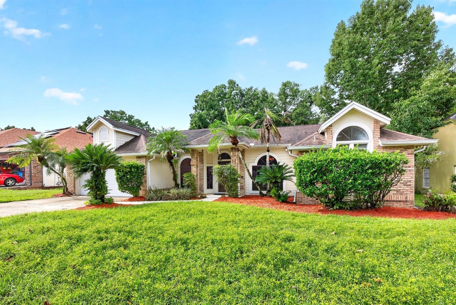 1003 N MAGEE CREEK CT Property Photo 1