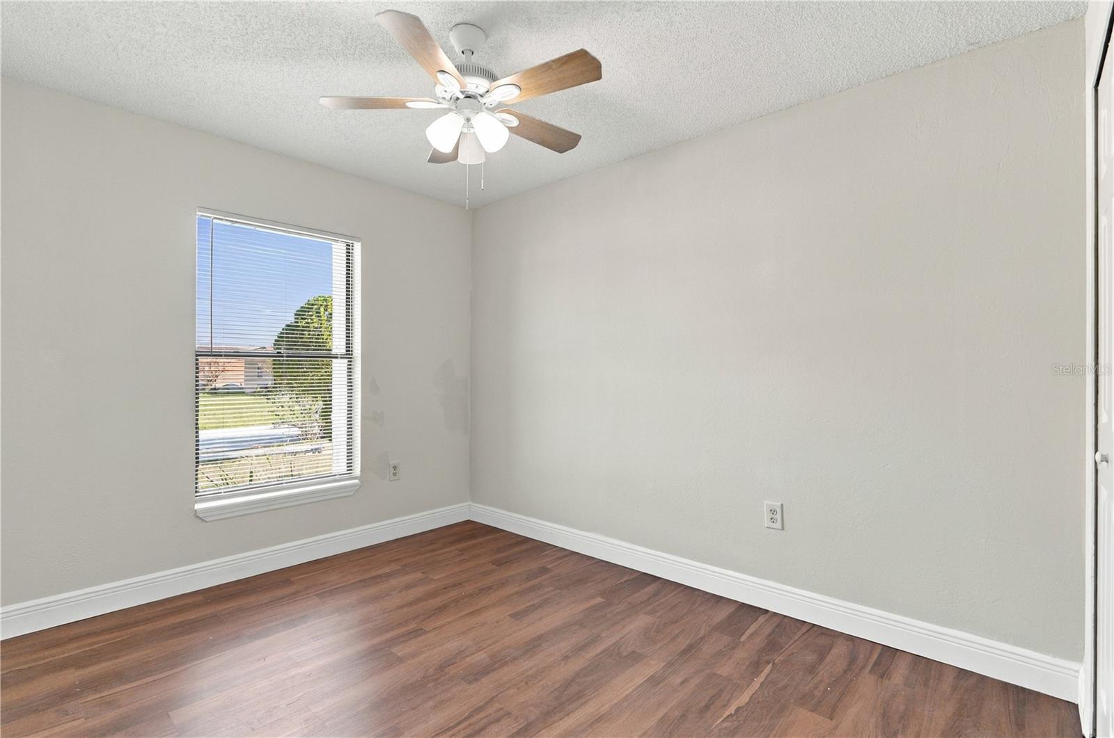 3610 Falling Leaf Ln Property Photo 15
