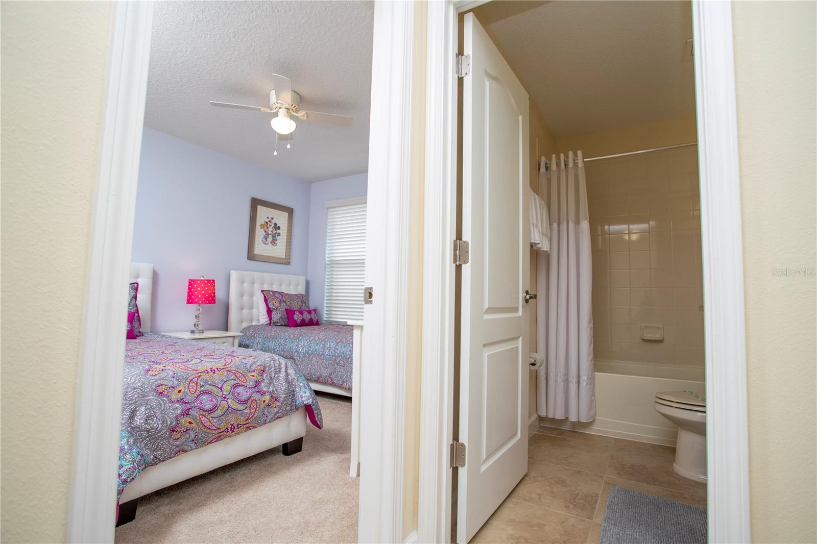 2928 Buccaneer Palm Rd Property Photo 37