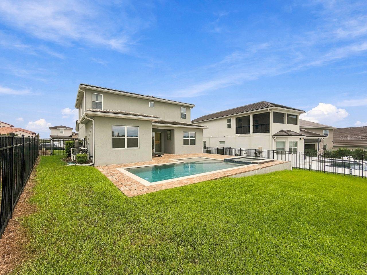 16008 Volterra Pt Property Photo 2