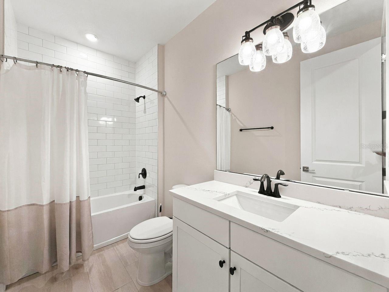 16008 Volterra Pt Property Photo 36