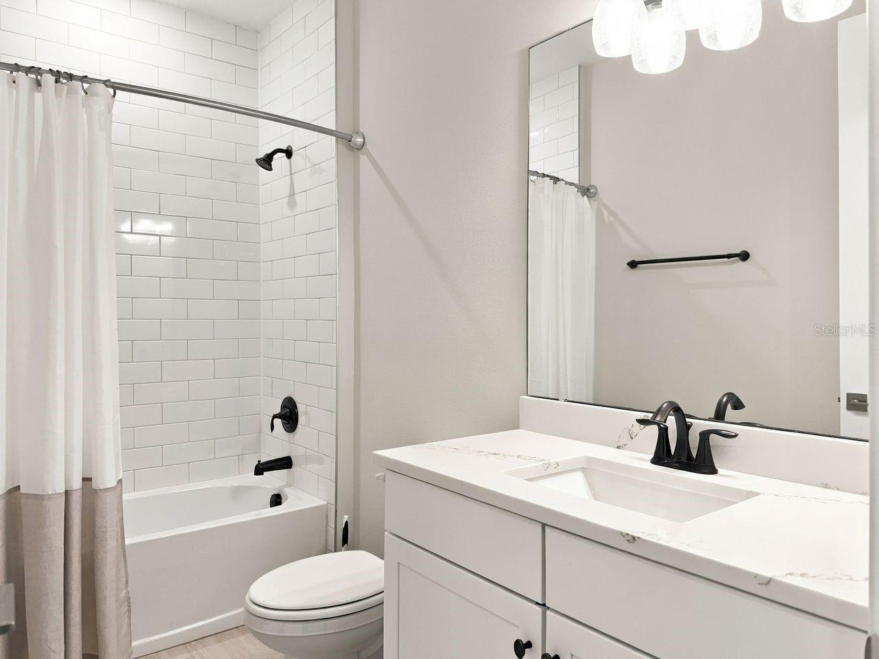 16008 Volterra Pt Property Photo 43