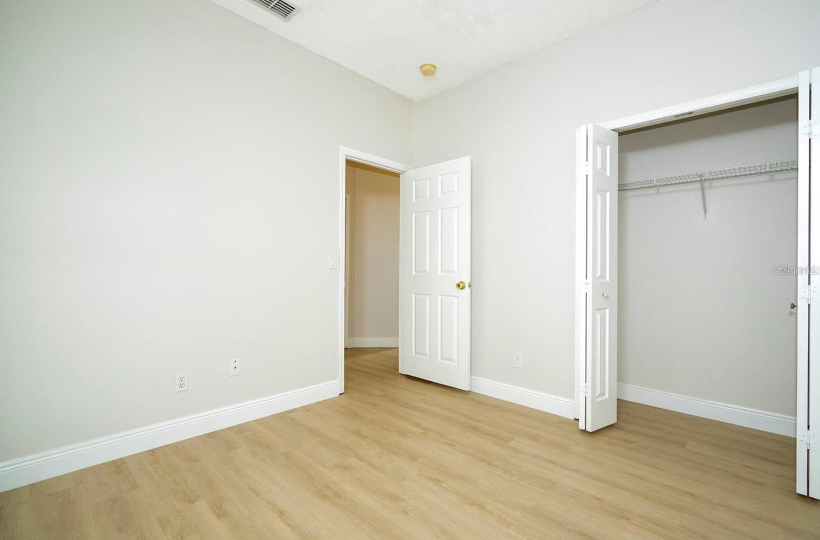 13827 Hawkeye Dr Property Photo 24