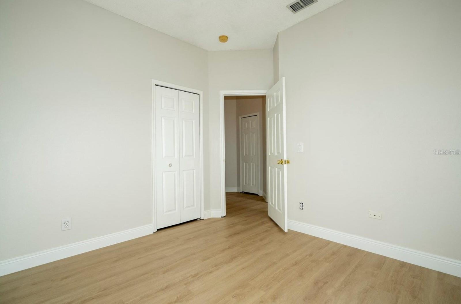 13827 Hawkeye Dr Property Photo 26