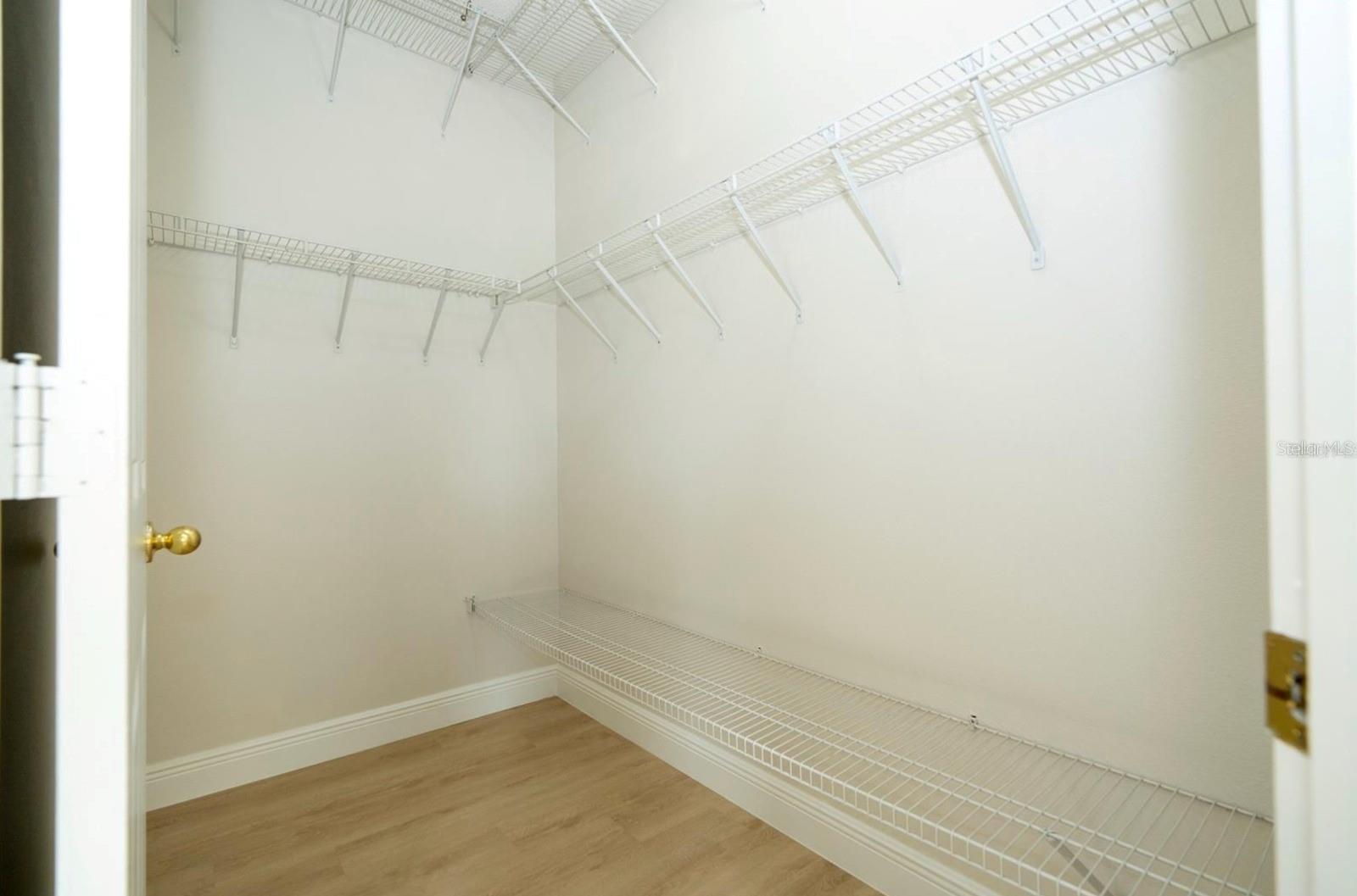 13827 Hawkeye Dr Property Photo 32
