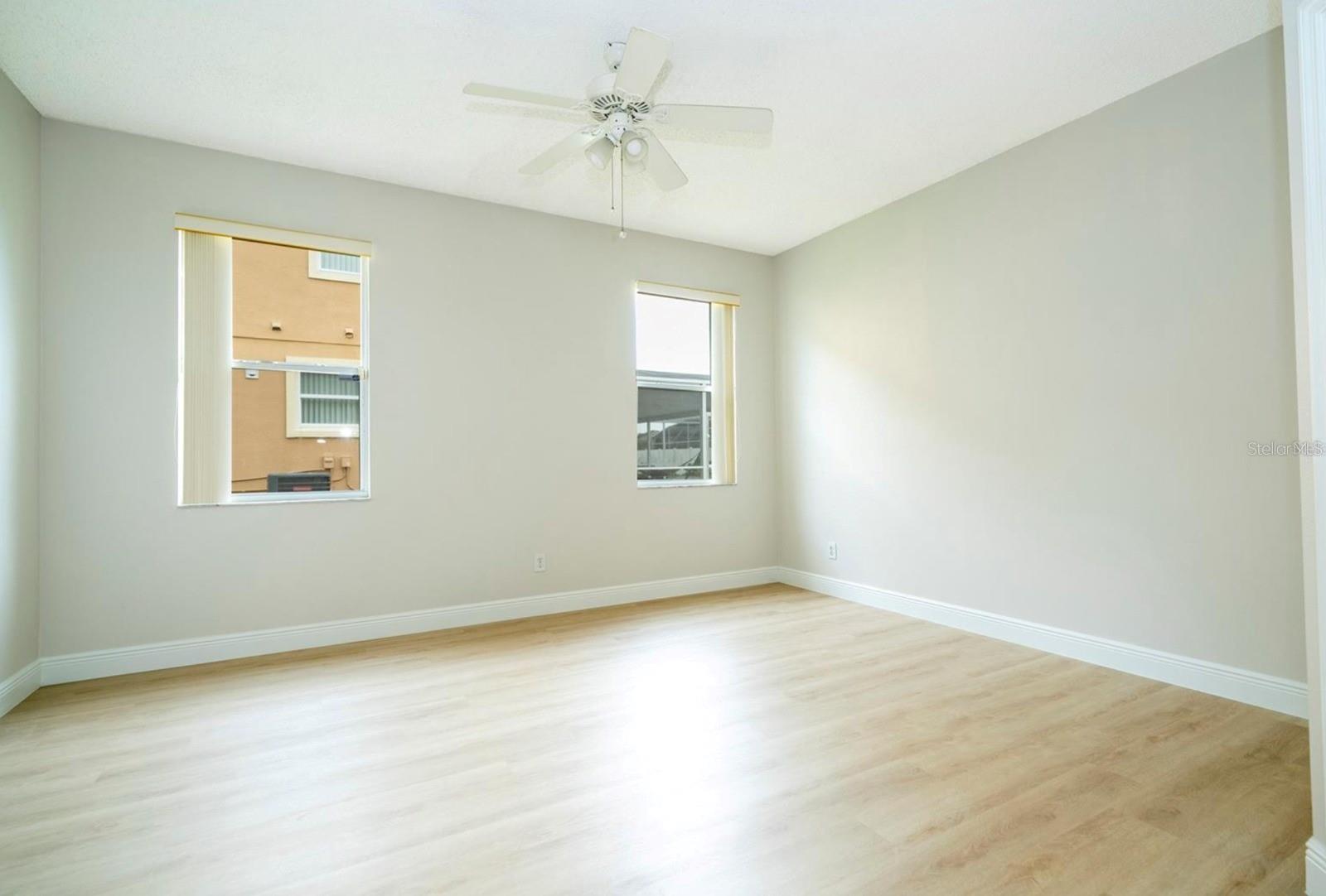 13827 Hawkeye Dr Property Photo 33