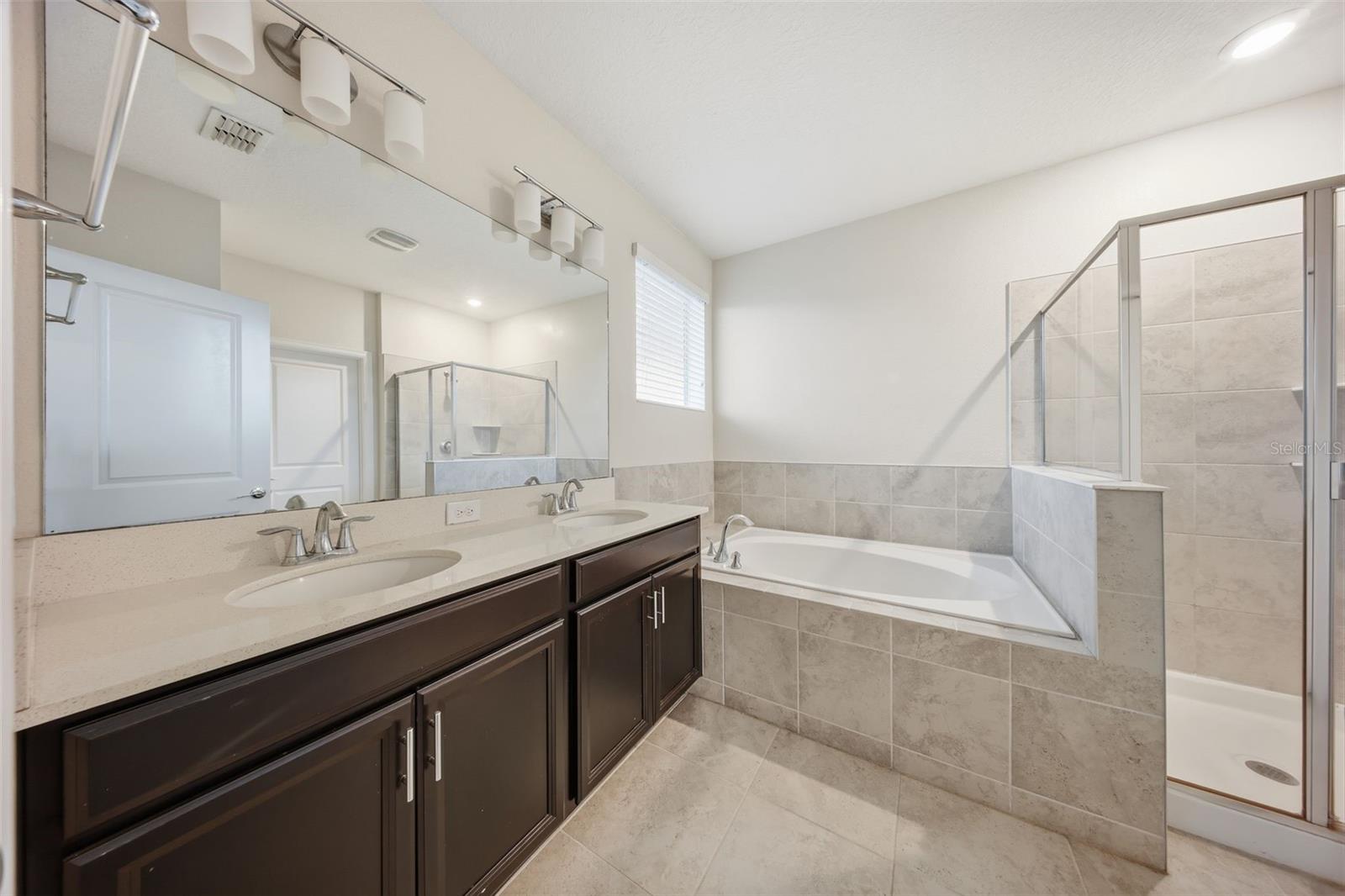 4767 Tribute Trl Property Photo 13