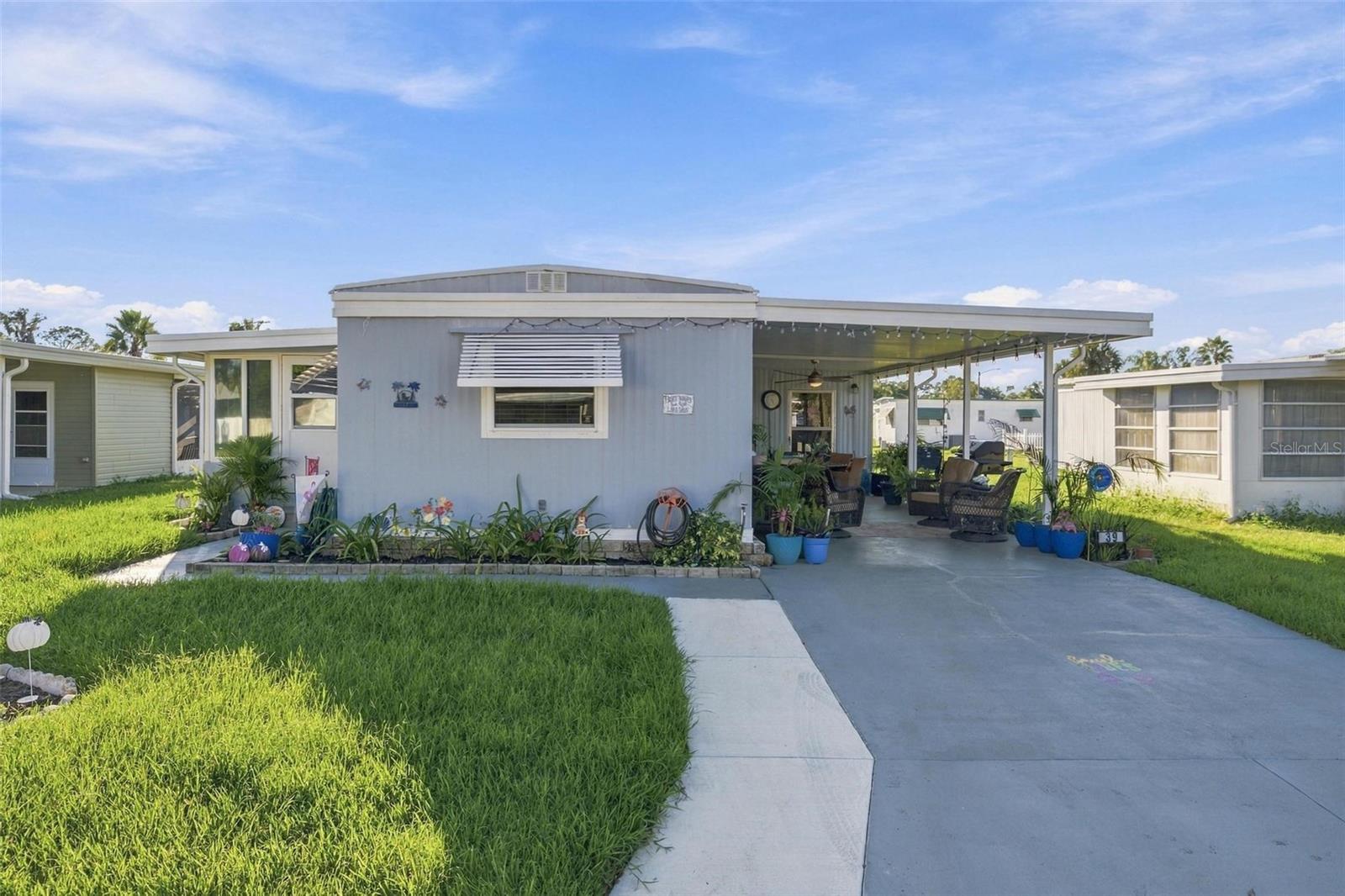 39 Hawaiian Way Property Photo 2