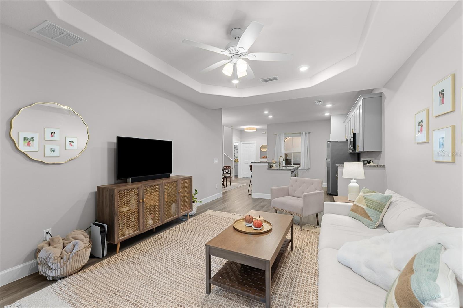 8556 Magnificent Ln Property Photo 12