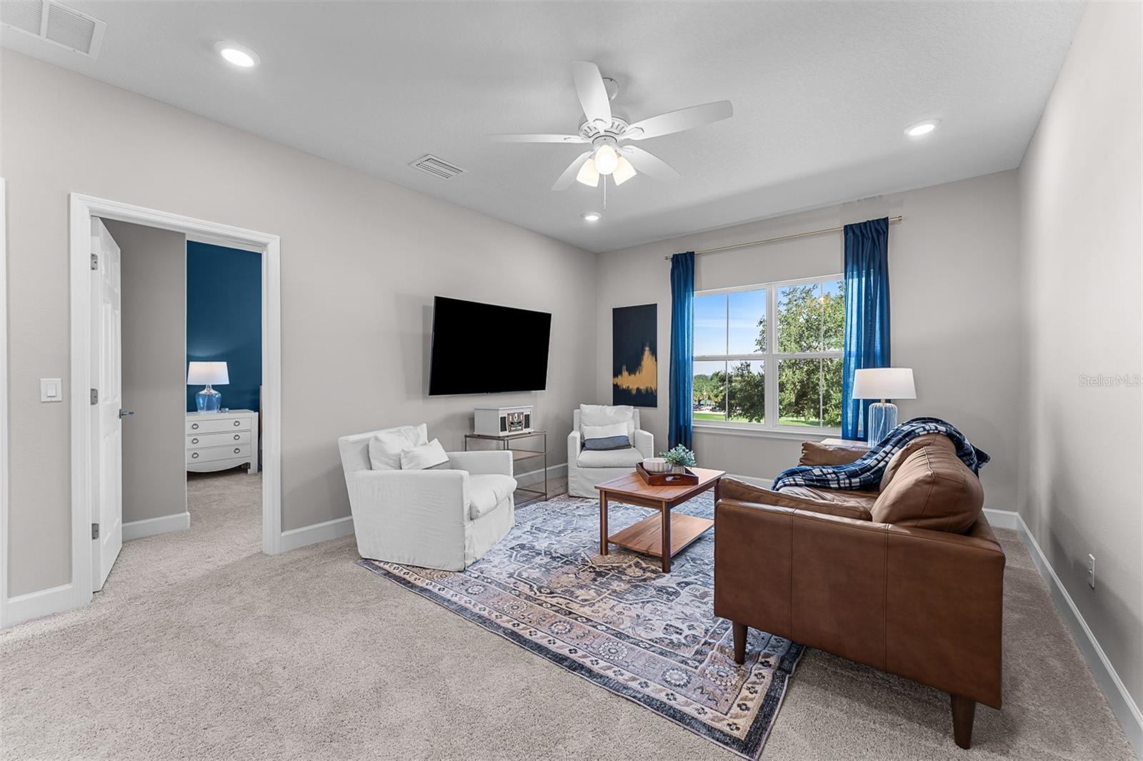 8556 Magnificent Ln Property Photo 23