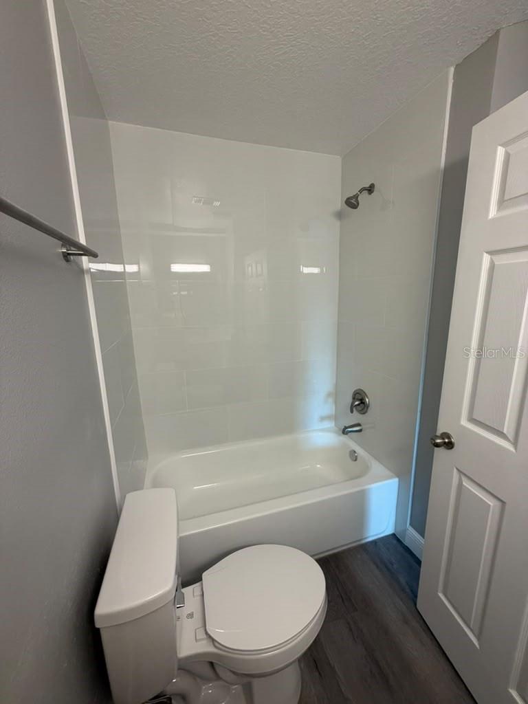 3024 Parkway Blvd #305 Property Photo 14