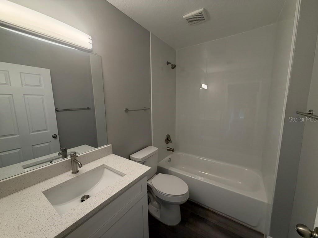 3024 Parkway Blvd #305 Property Photo 15