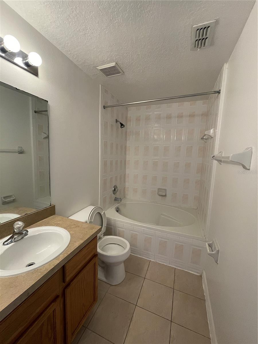 6007 Scotchwood Gln #32 Property Photo 18