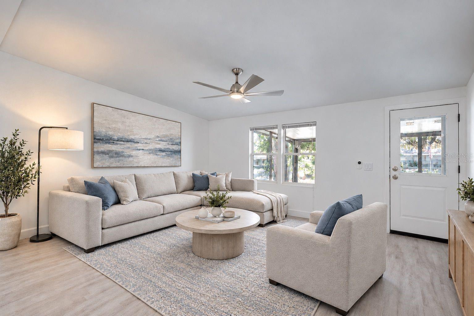 870 Wolf Trl Property Photo 4