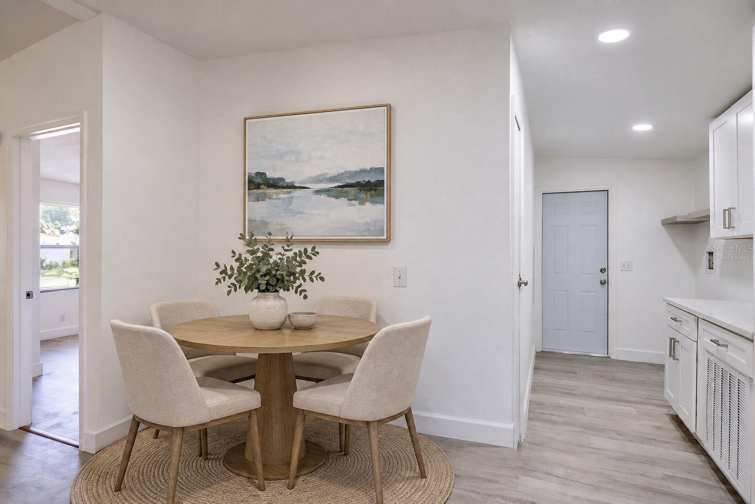 870 Wolf Trl Property Photo 10