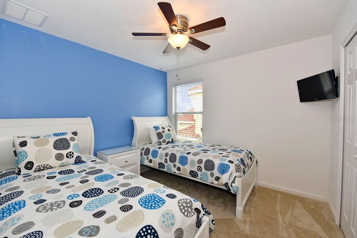 401 Cabello Dr Property Photo 12