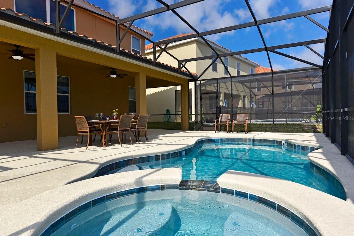 401 Cabello Dr Property Photo 16