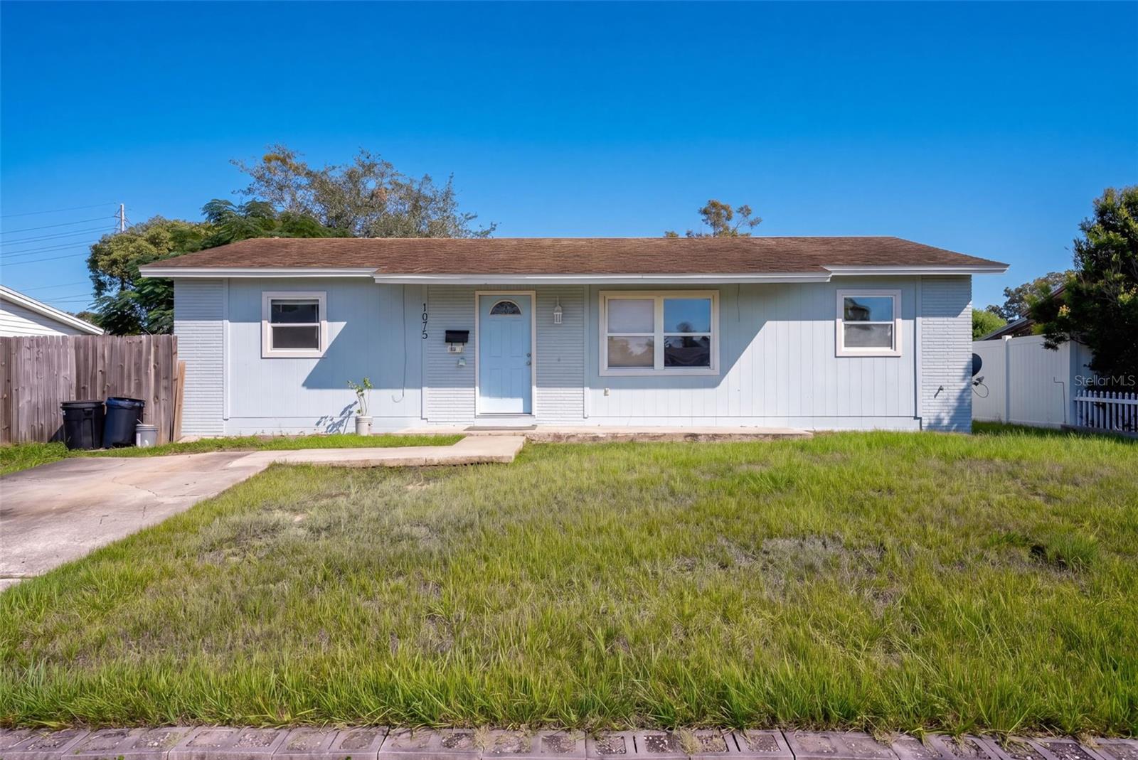 1075 TIMBERLANE TRL Property Photo 1