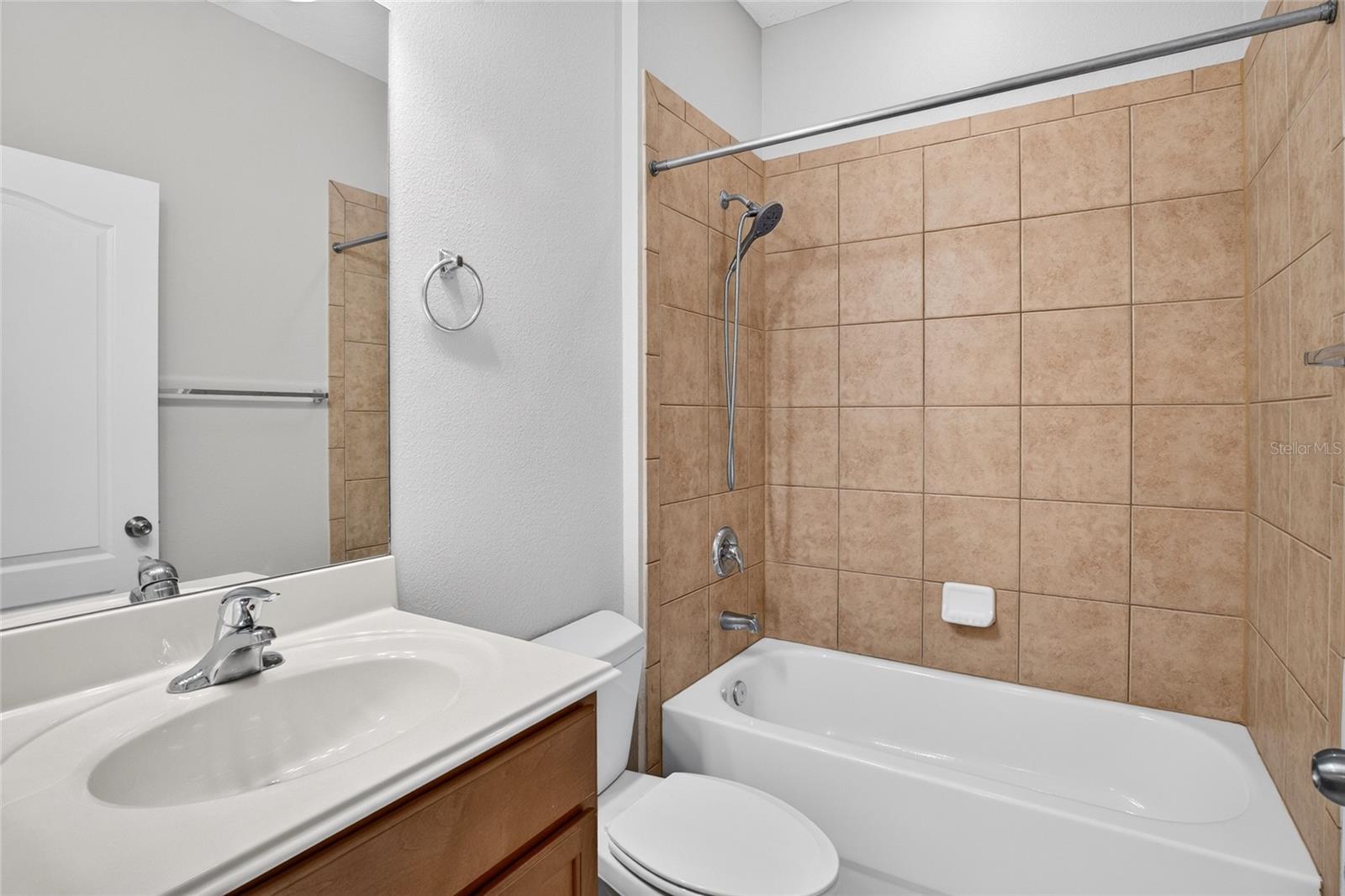 11513 Wakeworth St Property Photo 24